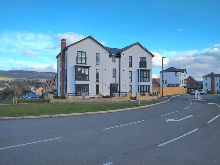 2 Bedroom Flat To Rent In Barley Road, Cheltenham, GL52