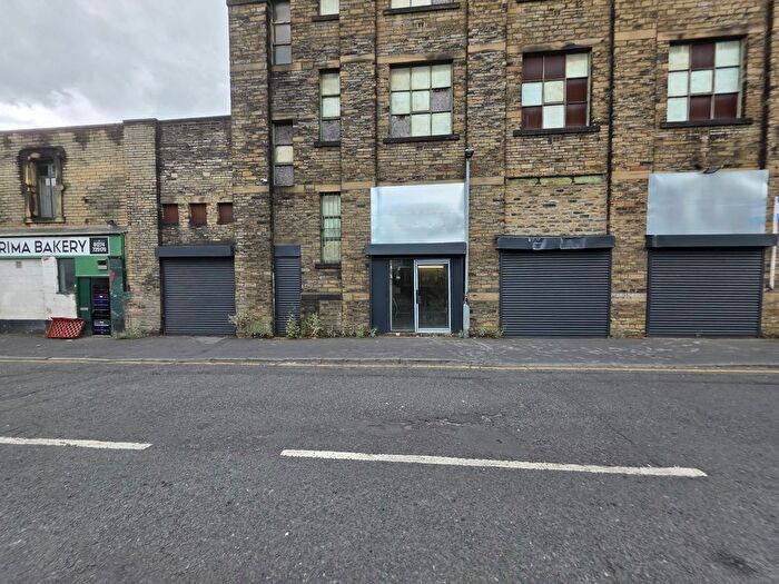 Property For Sale In Buck Street, Bradford, BD3
