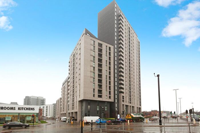 2 Bedroom Flat For Sale In Regent Road, Manchester, Greater Manchester, M3