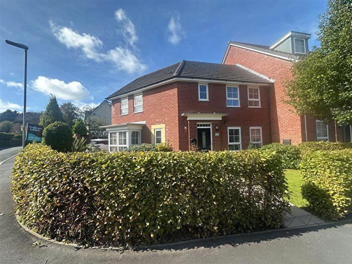 3 Bedroom Semi-Detached House For Sale In Fairclough Drive, Tarleton, PR4