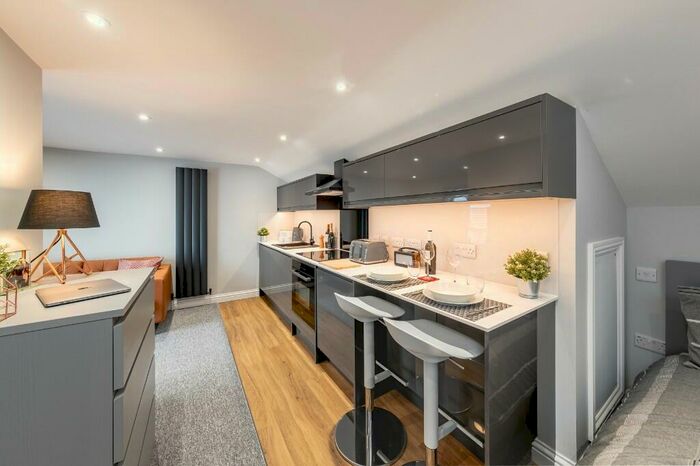 Studio To Rent In St. James Square, Cheltenham, Gloucestershire, GL50