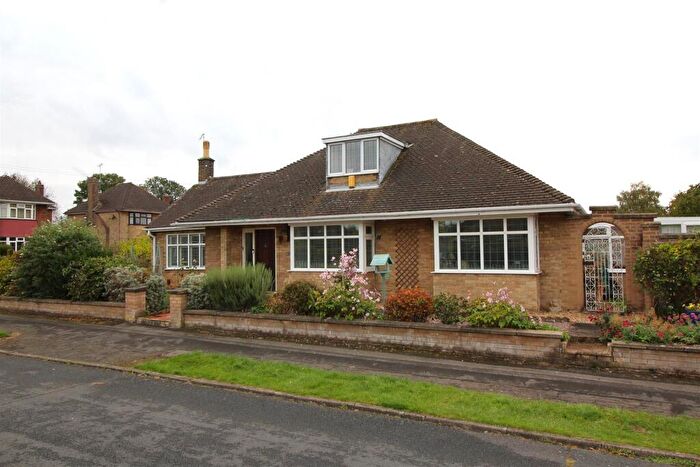 4 Bedroom Detached Bungalow For Sale In Toll House Road, Orton Longueville, Peterborough, PE2