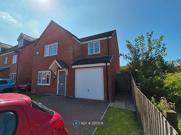 4 Bedroom Detached House To Rent In Honeywood Avenue, Bamber Bridge, Preston, PR5