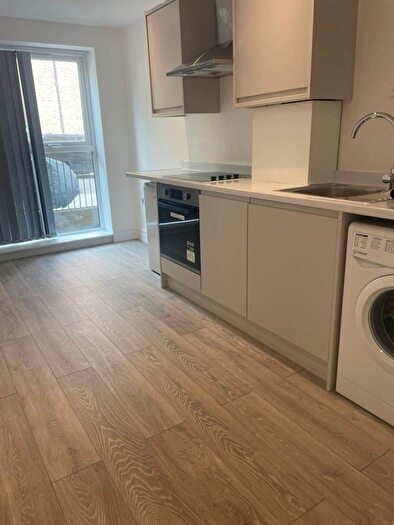 1 Bedroom Studio To Rent In High Street, Acton, W3