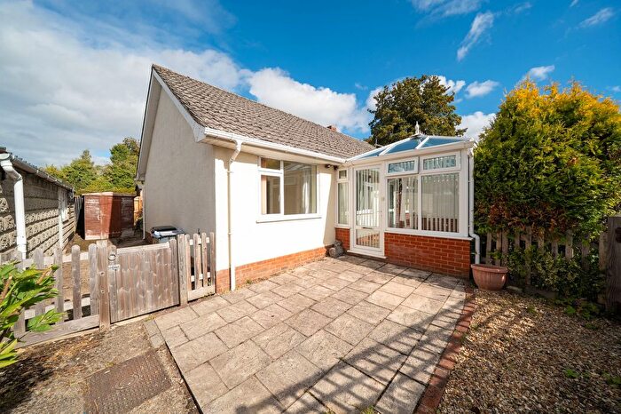 3 Bedroom Detached Bungalow For Sale In Castle Street, Ludgershall, SP11
