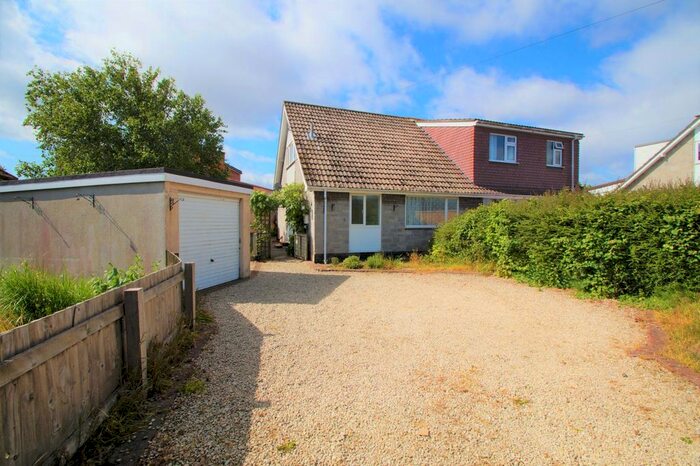 4 Bedroom Semi-Detached House To Rent In Pinnocks Croft, Berrow, Burnham-On-Sea, Somerset, TA8