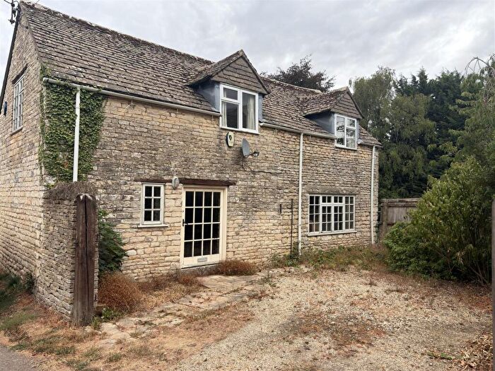 1 Bedroom Property For Sale In High Street, Shipton-Under-Wychwood, Chipping Norton, OX7