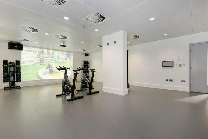 Studio To Rent In Peninsula Gardens, East Parkside, Lower Riverside, Greenwich Peninsula, SE10