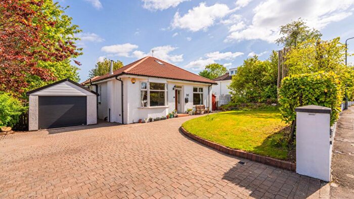 5 Bedroom Detached Bungalow For Sale In Cartsbridge Road, Clarkston, G76