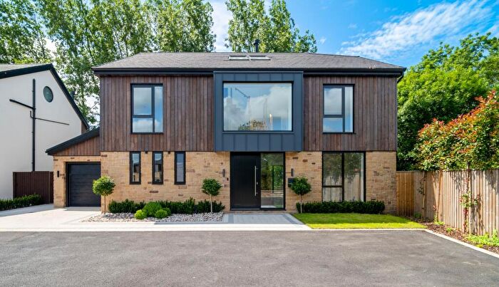 5 Bedroom Detached House For Sale In Fieldstone Gardens, Stalmine, FY6