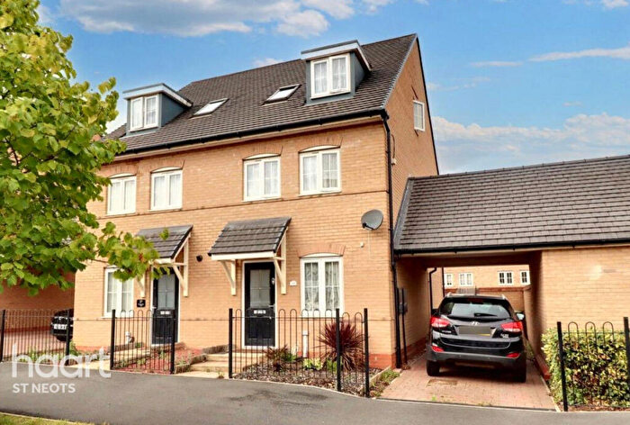 3 Bedroom Semi-Detached House For Sale In Gumcester Way, Godmanchester, PE29