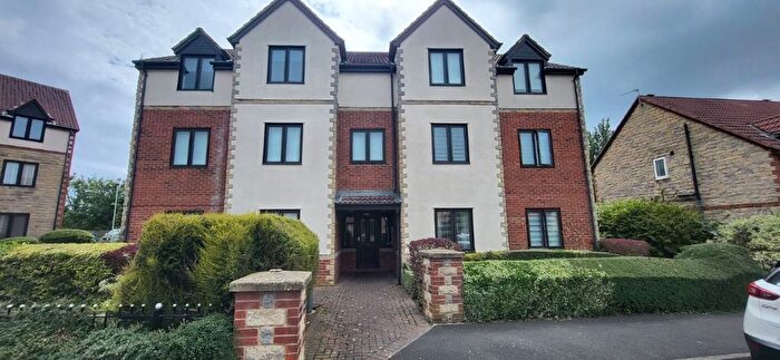 2 Bedroom Flat To Rent In Victoria Court, West Moor, Newcastle Upon Tyne, NE12