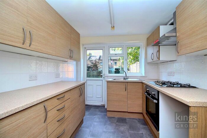 4 Bedroom Terraced House To Rent In St. Peter's Road, London, N9
