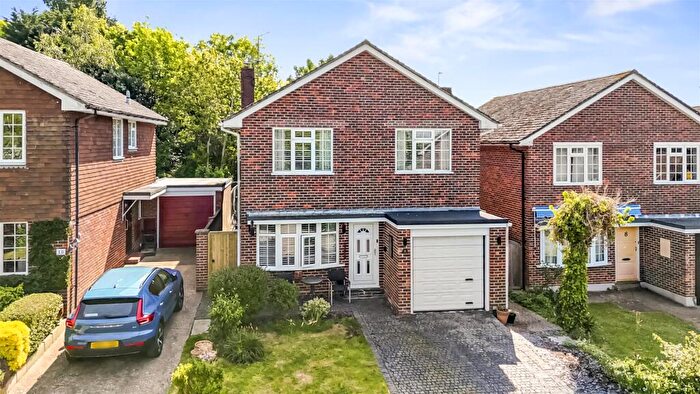 4 Bedroom Detached House For Sale In Church Close, Clapham, BN13