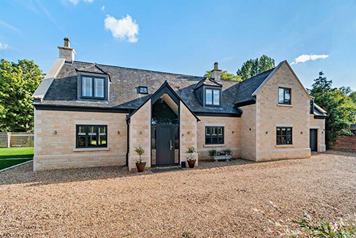 4 Bedroom Detached House For Sale In Burley Road, Langham, Rutland, LE15