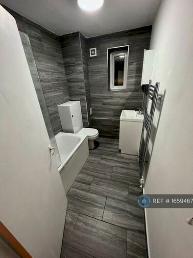 1 Bedroom Flat To Rent In Dahlia Road, London, SE2