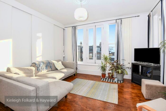 2 Bedroom Flat To Rent In Ella Road, Crouch End, London, N8