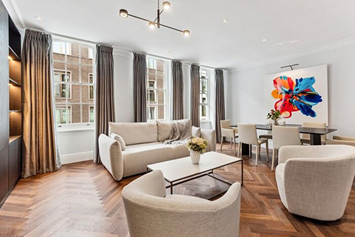 1 Bedroom Flat For Sale In Clarges Street, London, W1J