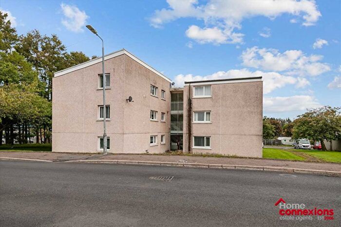 2 Bedroom Flat For Sale In Glen Mallie, St Leonard's, East Kilbride, G74