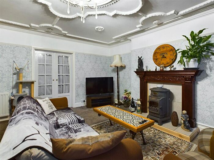 2 Bedroom Apartment For Sale In South Road, Weston-super-Mare, North Somerset, BS23