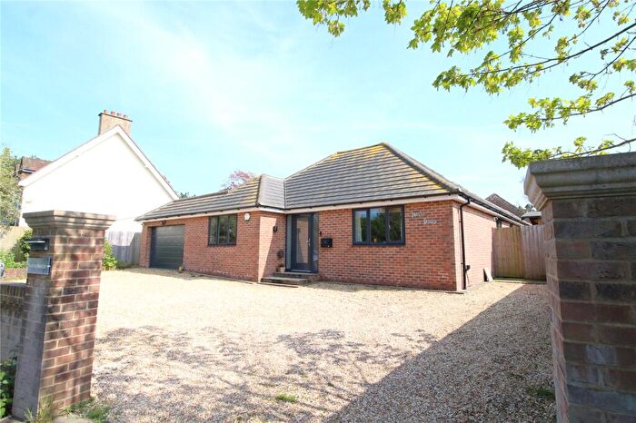 4 Bedroom Bungalow For Sale In Christchurch Road, Downton, Lymington, SO41
