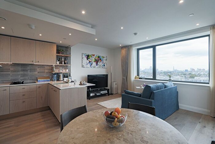1 Bedroom Flat To Rent In Camden Goods Yard, Lansdowne House, Engine House Way, Camden, NW1