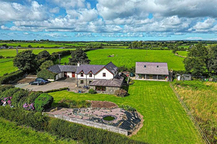 5 Bedroom Detached House For Sale In Llanddaniel, Isle Of Anglesey, LL60