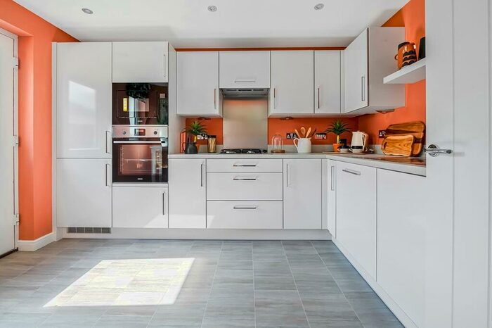 3 Bedroom Semi-Detached House For Sale In Winchburgh, Broxburn, EH52