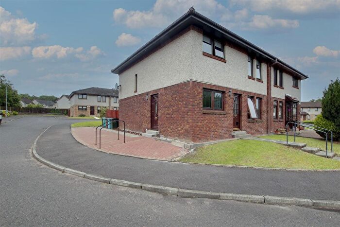 2 Bedroom Flat To Rent In Fleming Court, Motherwell, ML1