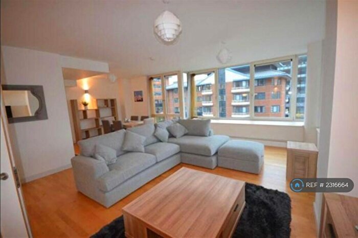 2 Bedroom Flat To Rent In Leftbank, Manchester, M3