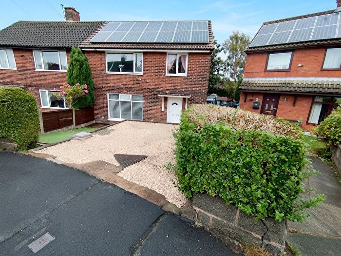 3 Bedroom Semi-Detached House For Sale In Queens Drive, Biddulph, Stoke-On-Trent, ST8