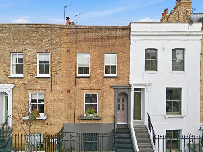 4 Bedroom Property For Sale In Driffield Road, Bow, E3