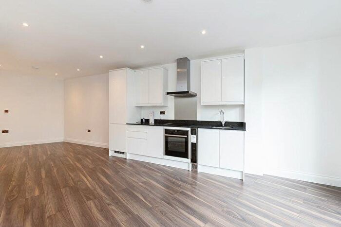 Studio To Rent In Godalming Town Centre, GU7