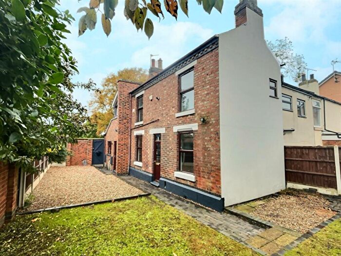 2 Bedroom Semi-Detached House For Sale In Drewry Lane, Derby, DE22