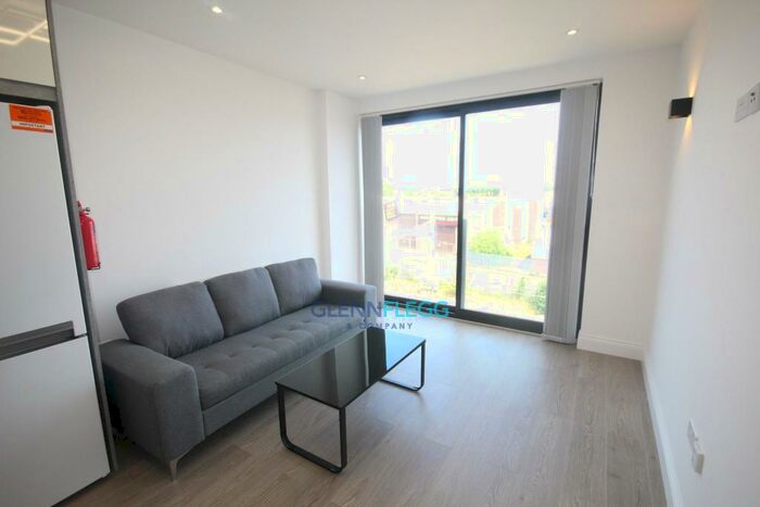 1 Bedroom Apartment To Rent In Farnham Road, Slough, SL1