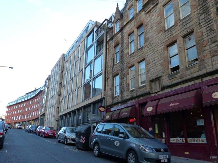 1 Bedroom Flat To Rent In Lady Lawson Street, Edinburgh, EH3