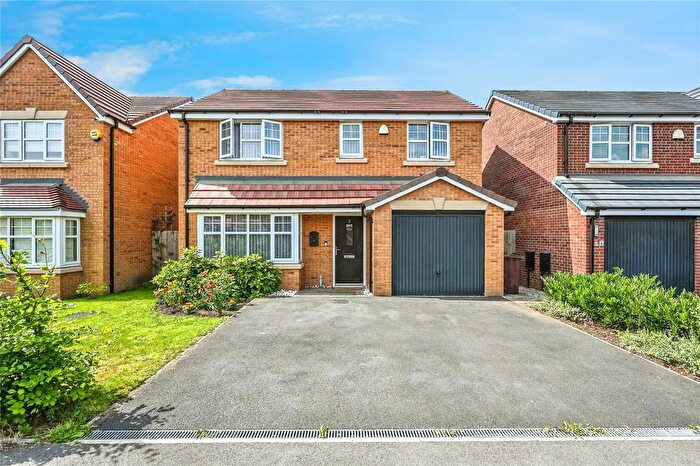 4 Bedroom Detached House For Sale In Woodhouse Road, Kirkby, Liverpool, Merseyside, L32