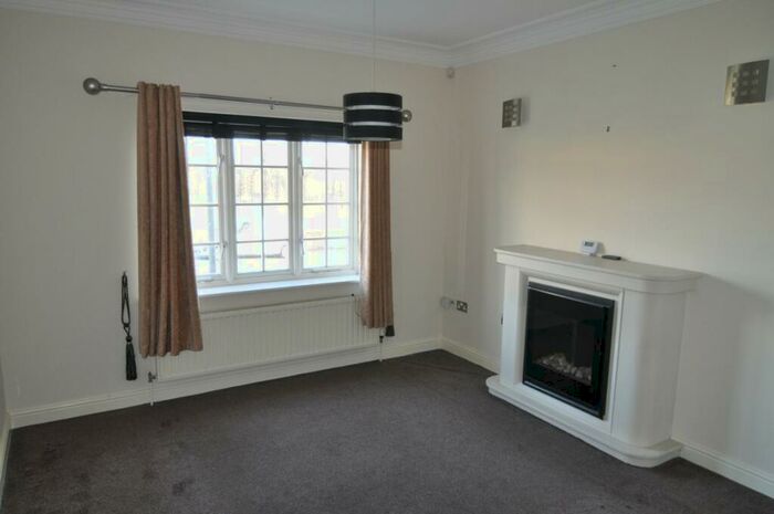 2 Bedroom Apartment To Rent In Warmsworth Mews, Doncaster, DN4