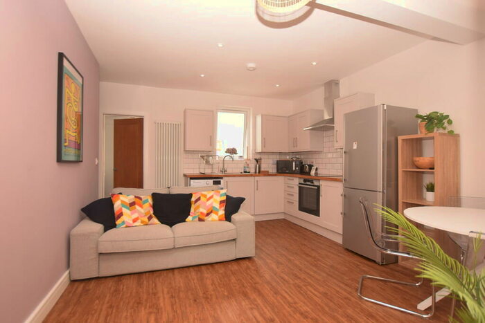 2 Bedroom Apartment To Rent In Glenfrome Road, St. Werburghs, BS2