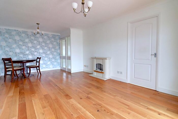 3 Bedroom Bungalow For Sale In Old Barn Close, Gnosall, Staffordshire, ST20