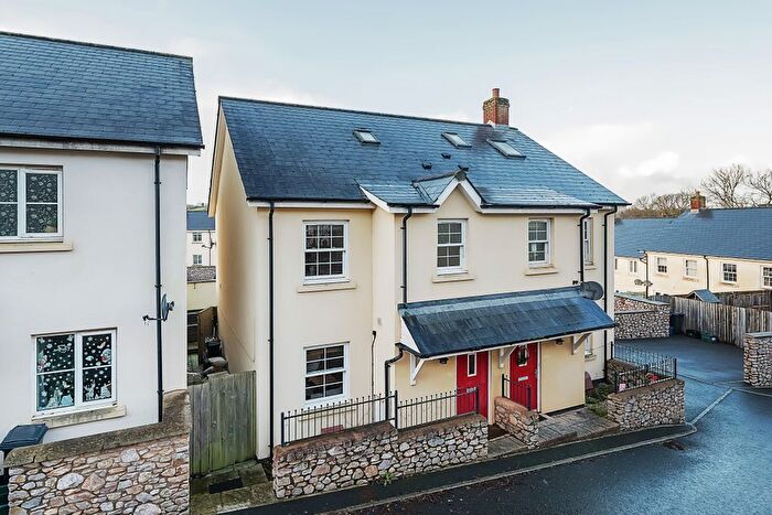 4 Bedroom Semi-Detached House For Sale In Charles Road, Kingskerswell, TQ12