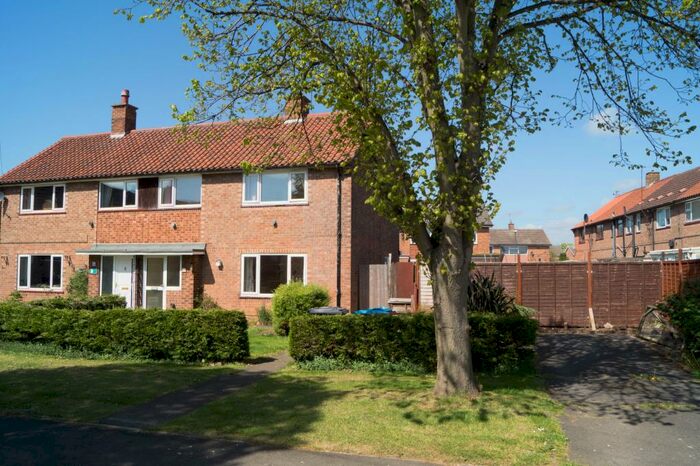3 Bedroom Semi-Detached House To Rent In Forest Road, Northallerton, DL6