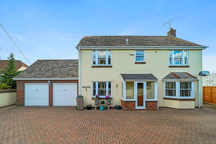4 Bedroom Detached House For Sale In Beazley End, Braintree, CM7