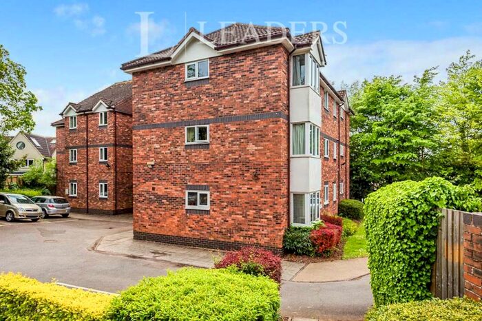 2 Bedroom Apartment To Rent In Millers Rise, St. Albans, AL1