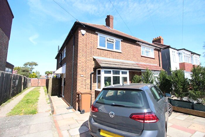 3 Bedroom Semi Detached House To Rent In St. Albans Road, Cheam, SM1