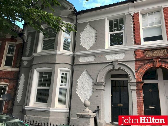 4 Bedroom Maisonette To Rent In Hartington Road, Brighton, BN2