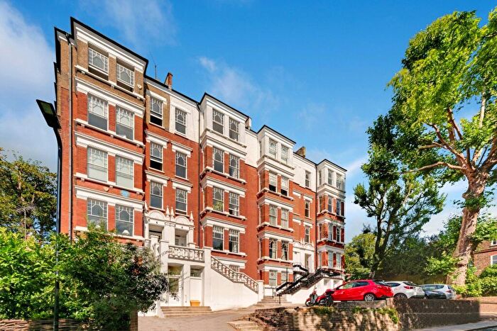 2 Bedroom Apartment For Sale In Frognal, Hampstead Village, NW3