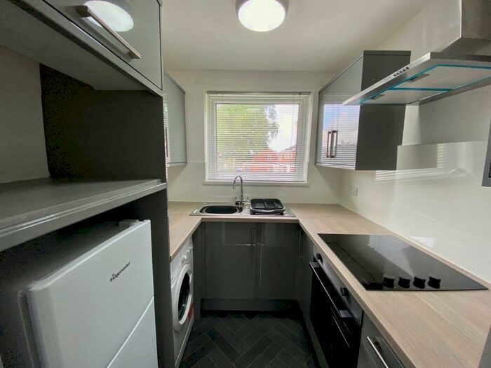Studio To Rent In Ebchester Court, Kingston Park, NE3