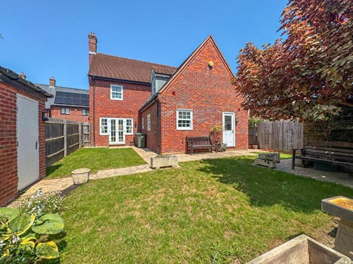 4 Bedroom House For Sale In Forest Path, Silsoe, MK45