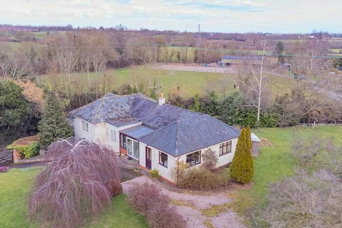 4 Bedroom Detached House For Sale In The Lodge, Jennett Tree Lane, Callow End, Worcester, Worcestershire, WR2